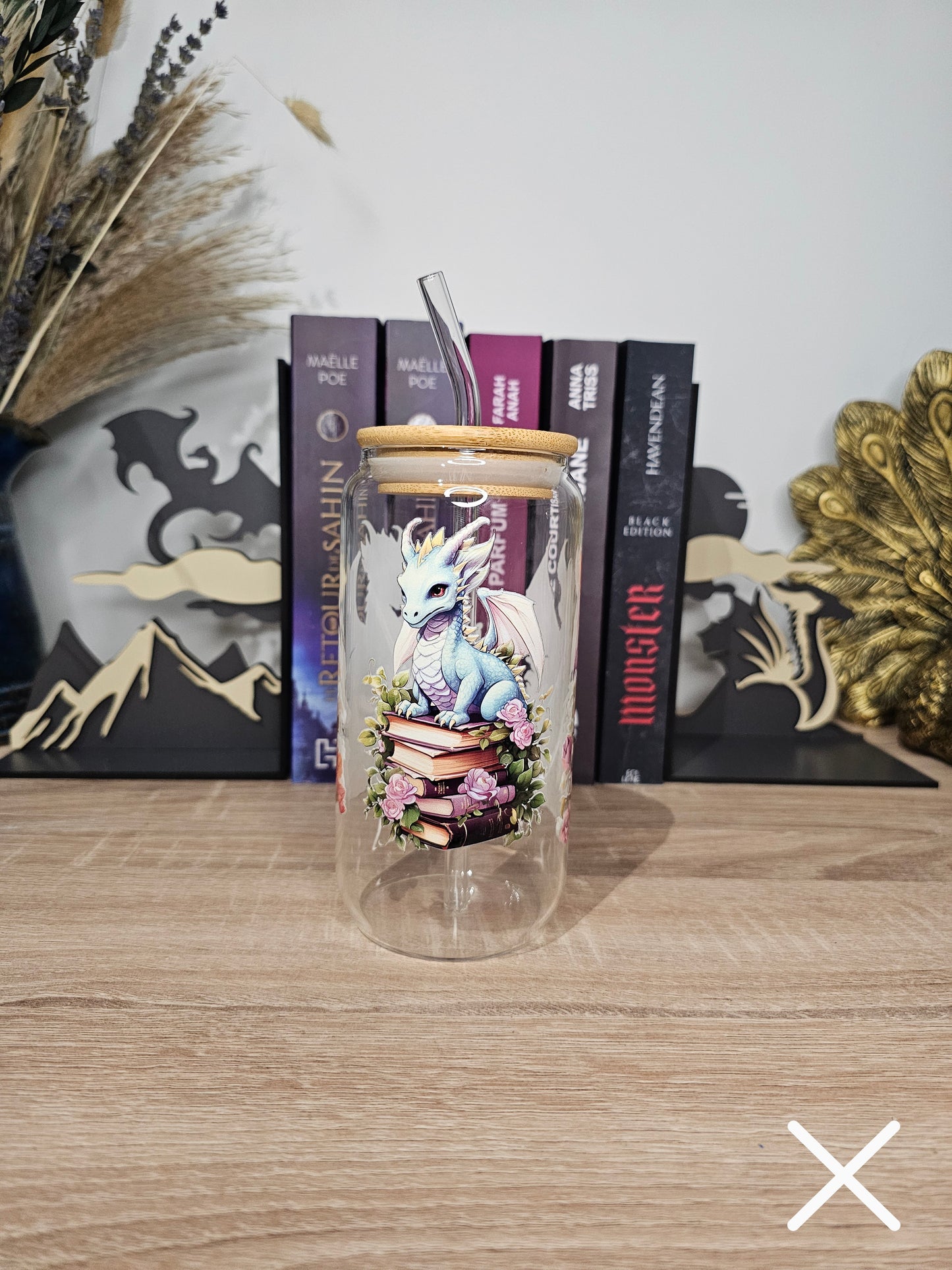Coffee cup dragons