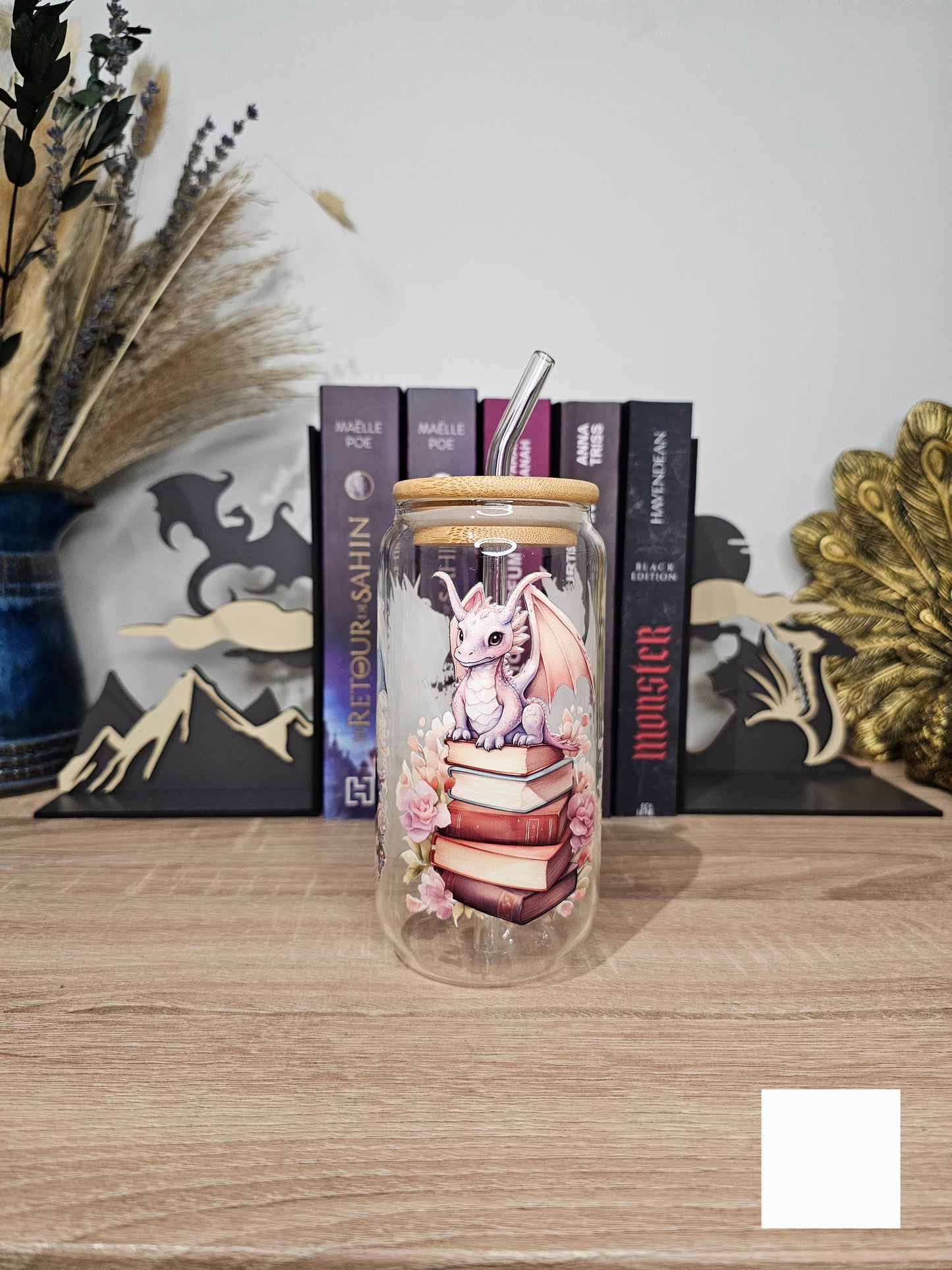Coffee cup dragons