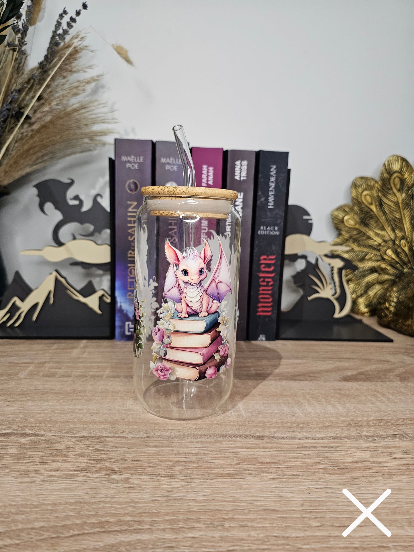 Coffee cup dragons