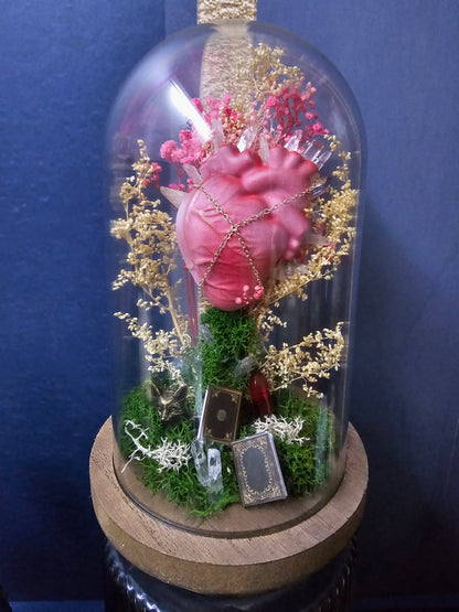 Coeur de dragon sous cloche